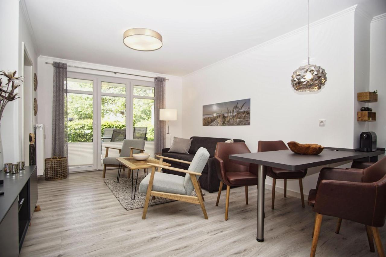 Terrasse, Gratis Nutzung Vom Ahoi Erlebnisbad Und Sauna In Sellin - Meeresblick Fewo 77 Goehren  Esterno foto