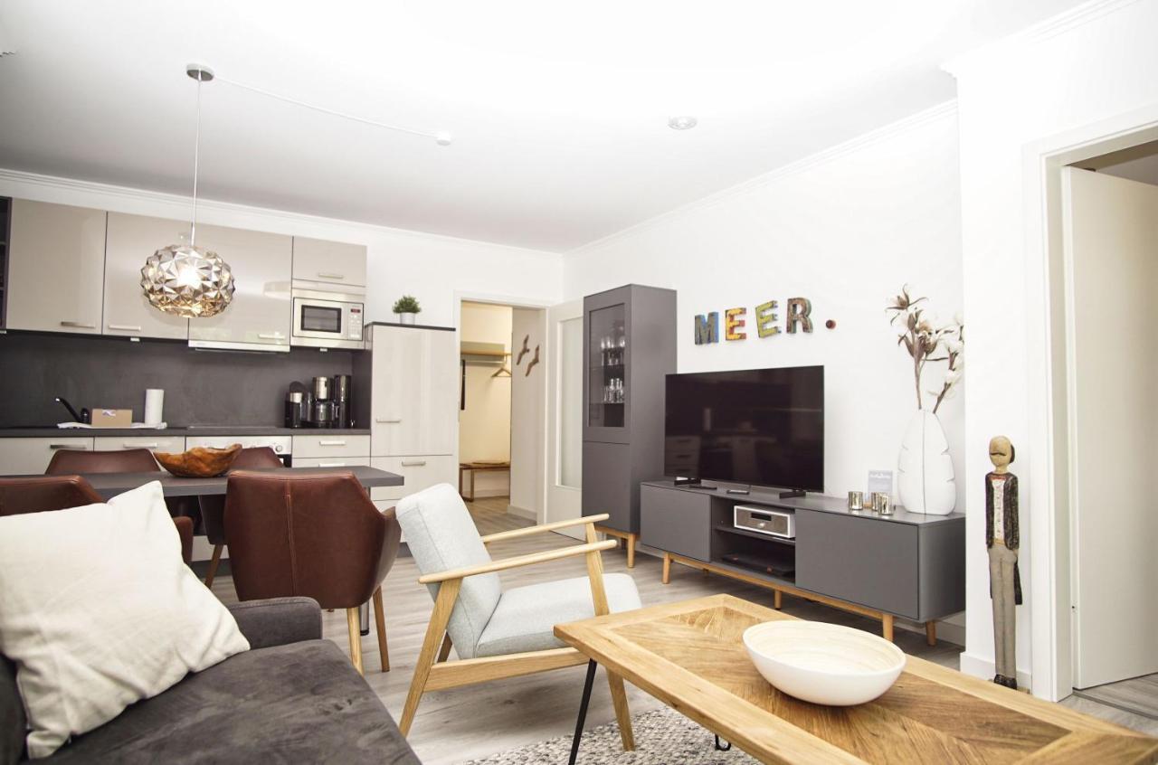 Terrasse, Gratis Nutzung Vom Ahoi Erlebnisbad Und Sauna In Sellin - Meeresblick Fewo 77 Goehren  Esterno foto