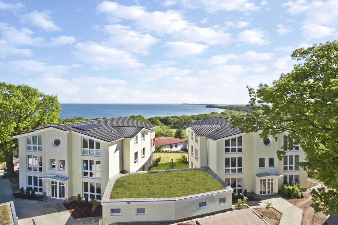 Terrasse, Gratis Nutzung Vom Ahoi Erlebnisbad Und Sauna In Sellin - Meeresblick Fewo 77 Goehren  Esterno foto